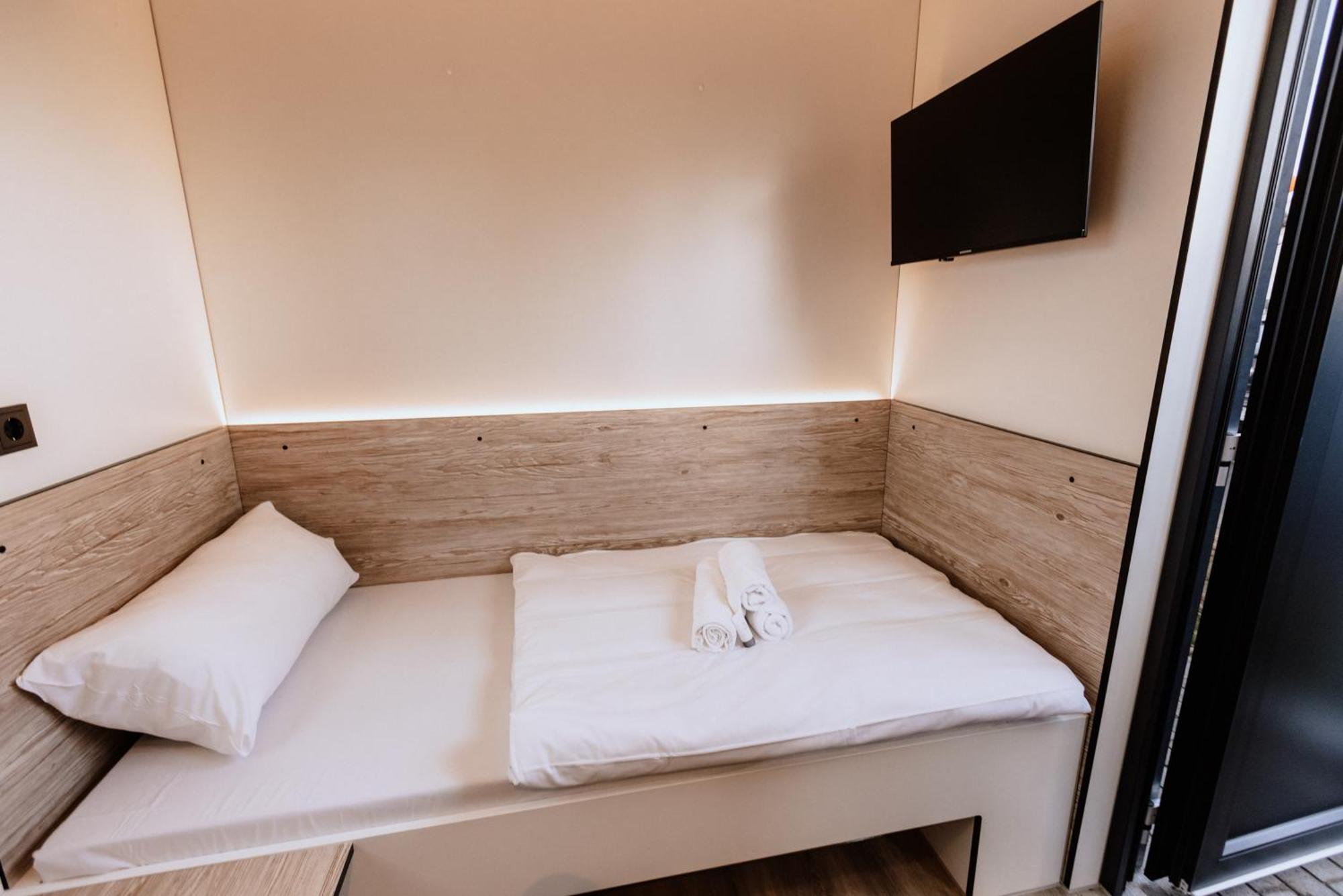 Hotel Roatel Emden A31 My-Roatel-Com Exteriér fotografie